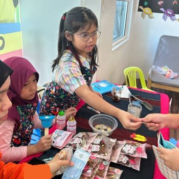 Module based on islamic english multiple intelligent