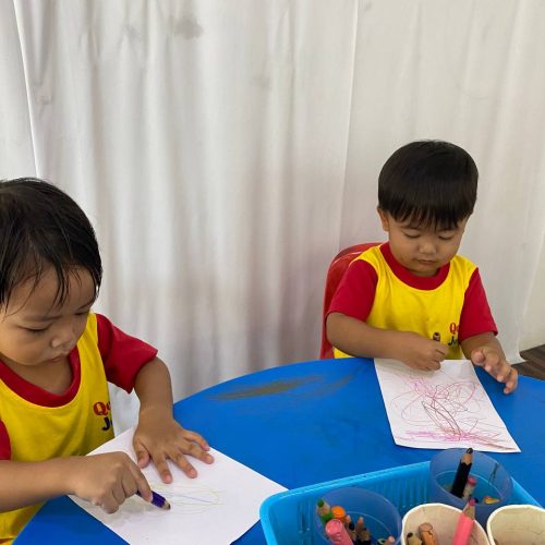 photo_6167877563578434286_y