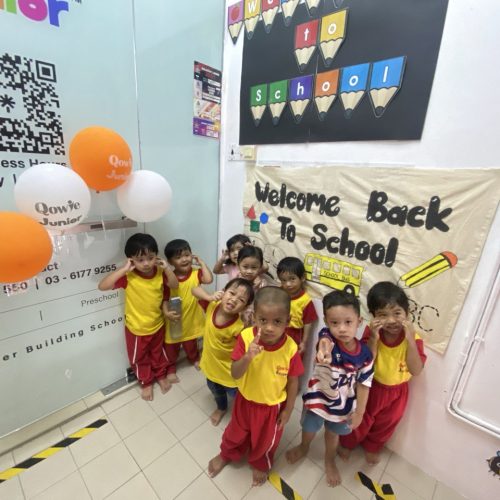 photo_6167877563578434393_y